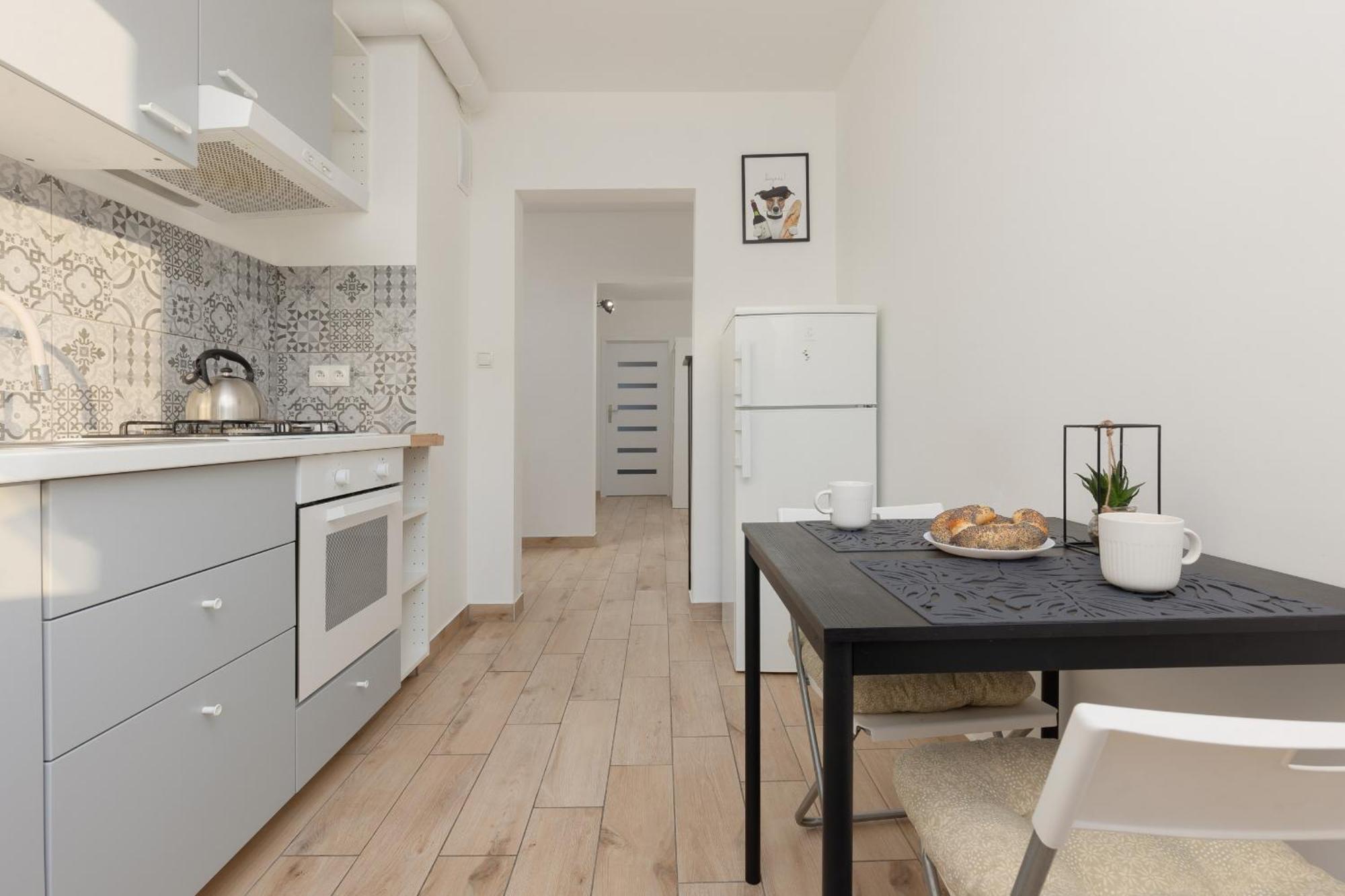 Kopcinskiego Bright & Spacious Apartment Warsaw Ursynow By Noclegi Renters Exterior photo