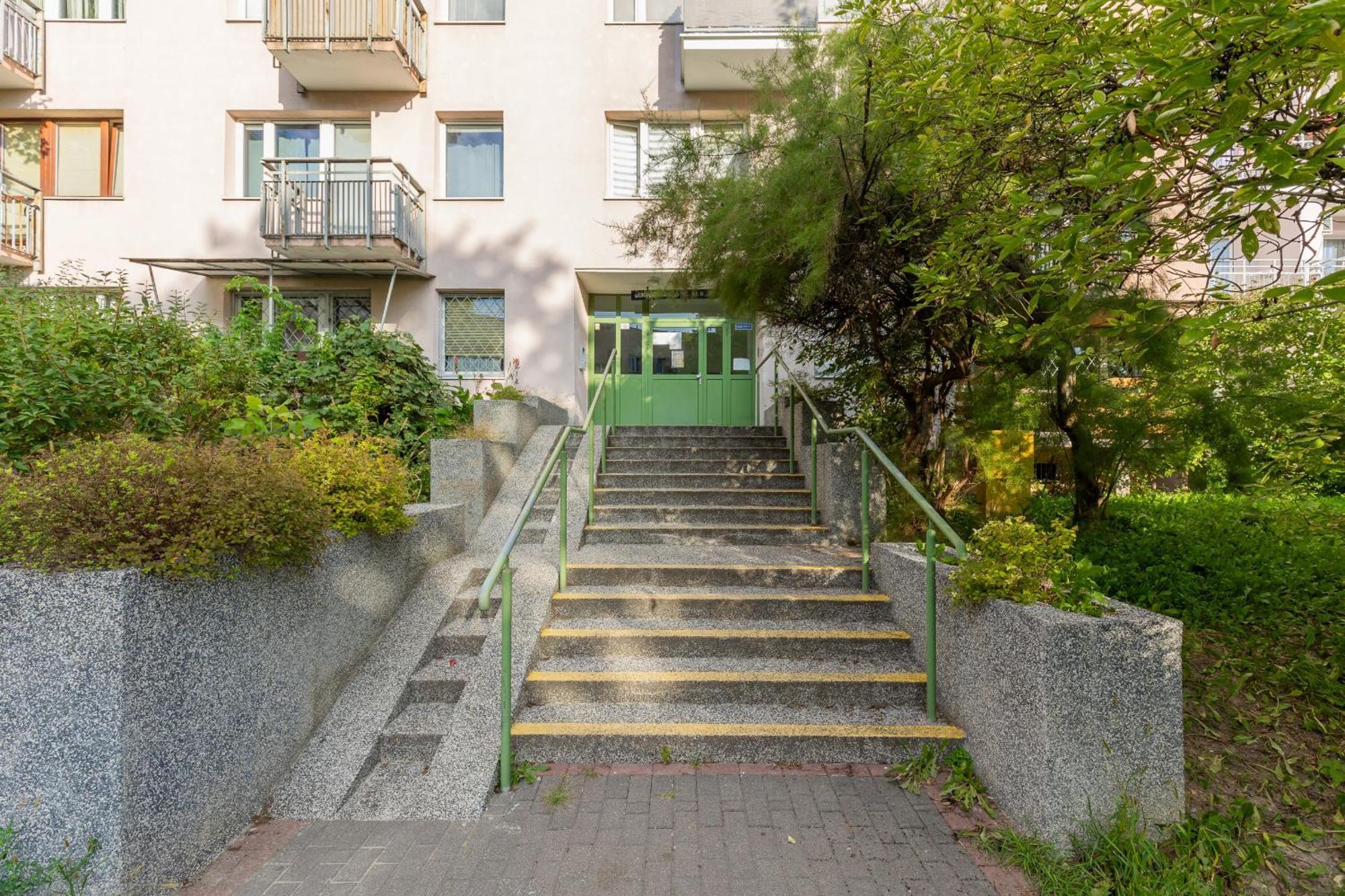 Kopcinskiego Bright & Spacious Apartment Warsaw Ursynow By Noclegi Renters Exterior photo